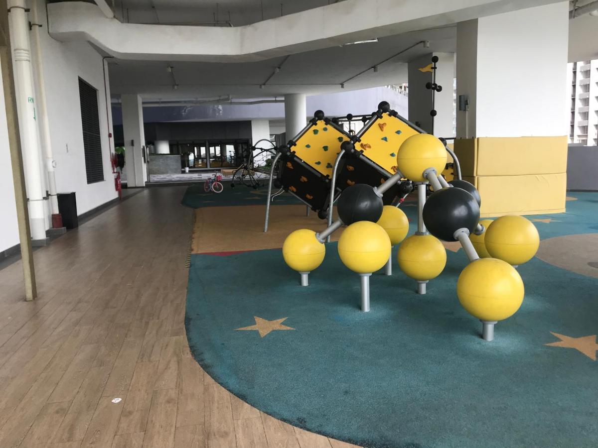 R&F Princess Cove Premium Home Stay 3Bed 2Bath Johor Bahru Eksteriør bilde